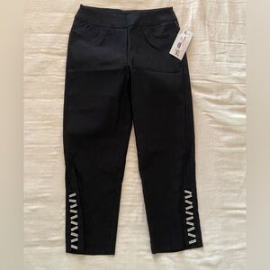 New Lulu-B embellished capris size 2